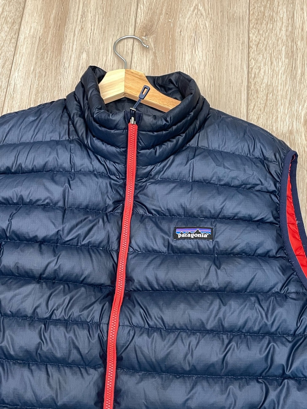 Patagonia Goose Down Puffer Vest, Navy - Picture 3 of 7